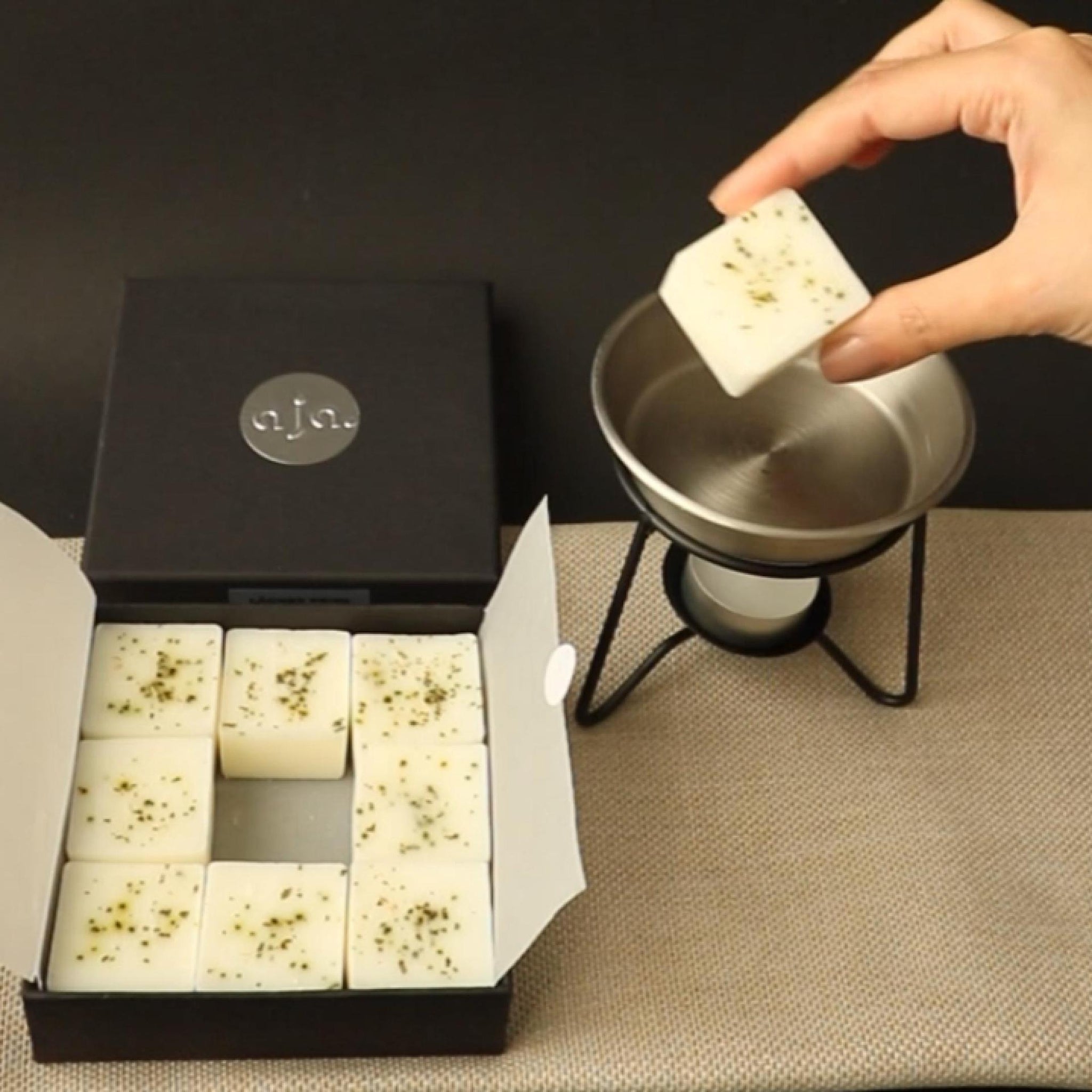 Wax Melts Cognac tobacco scent